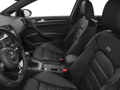 2017 Volkswagen Golf R 4-Door w/DCC & Navigation (M6)