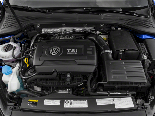 2017 Volkswagen Golf R 4-Door w/DCC & Navigation (M6)