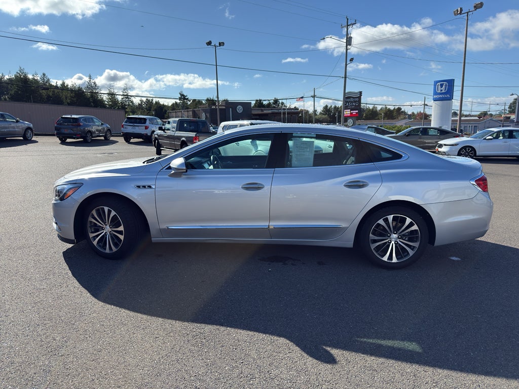2017 Buick LaCrosse Essence