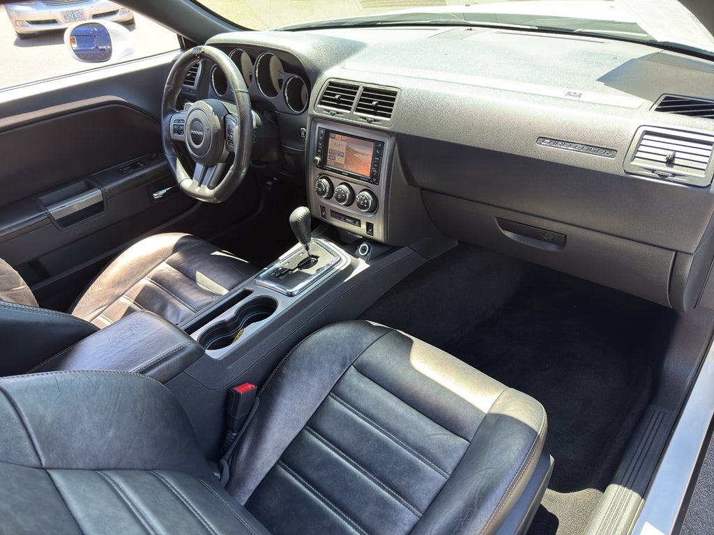 2014 Dodge Challenger SXT - Photo 11