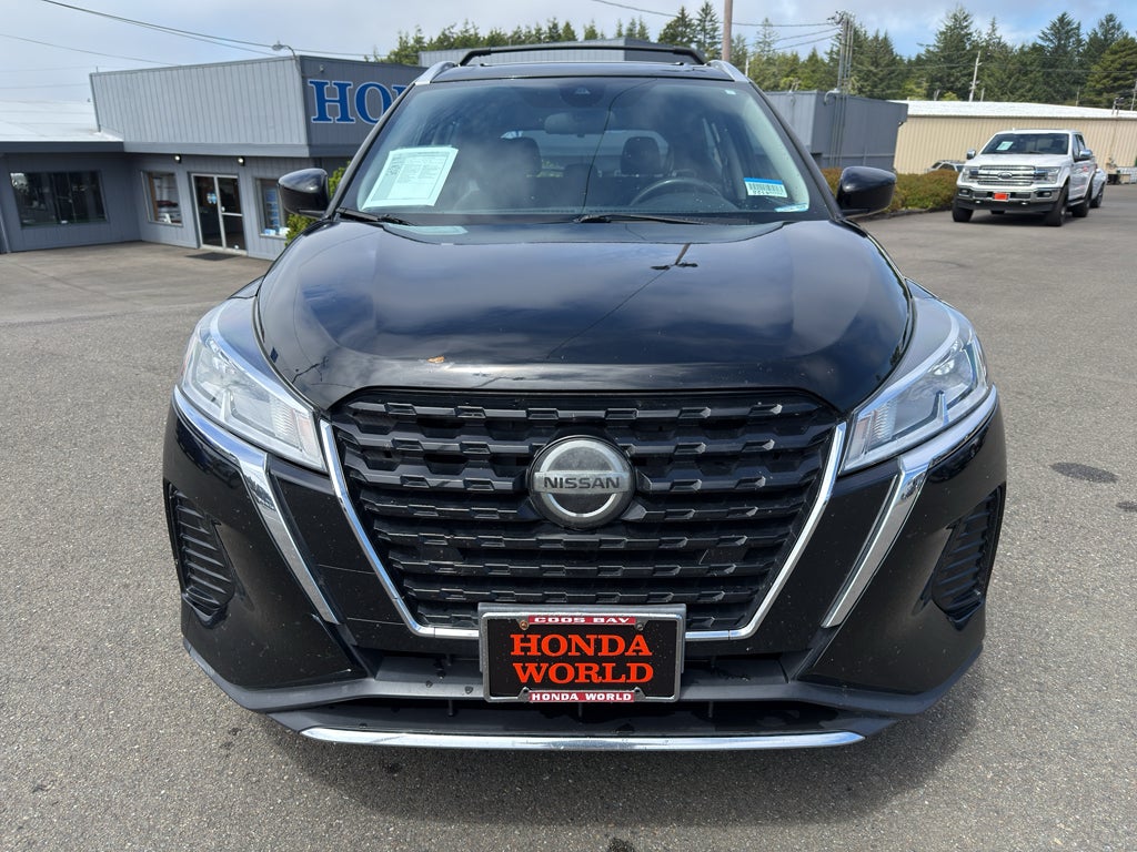 Used 2021 Nissan Kicks SV with VIN 3N1CP5CV1ML484835 for sale in Coos Bay, OR