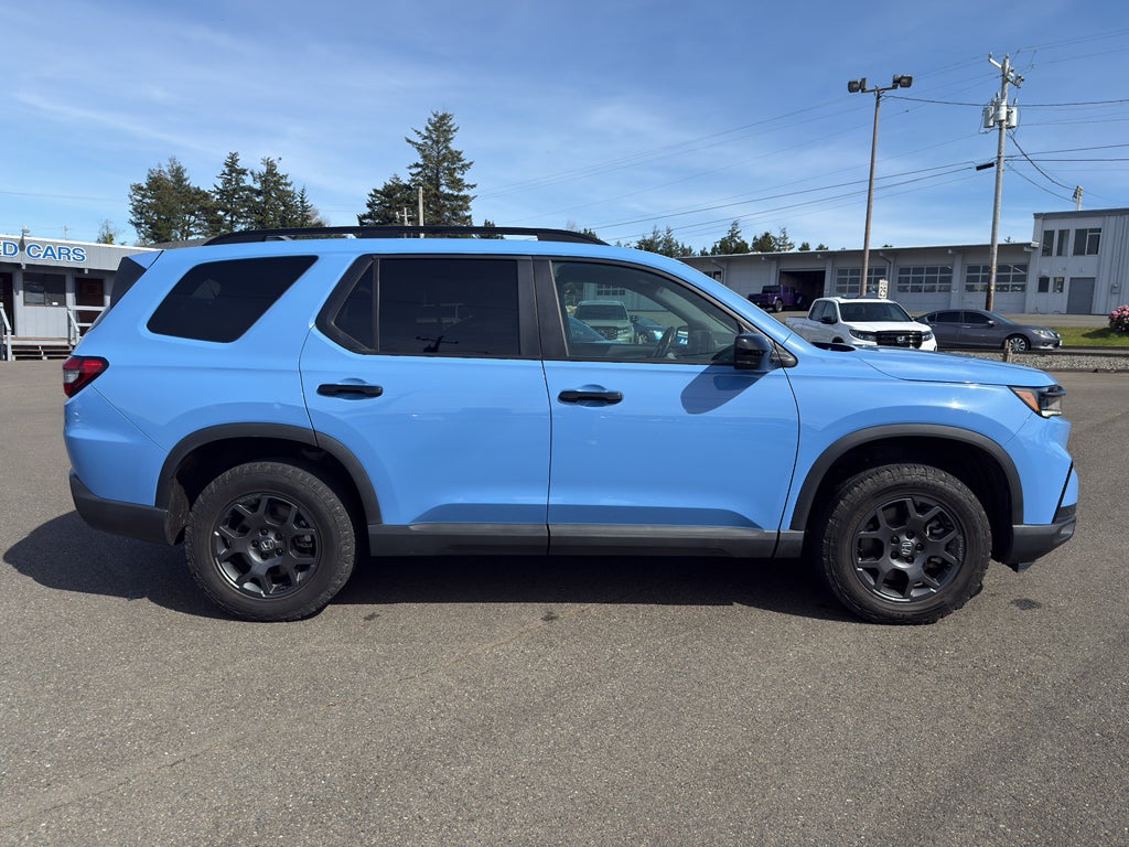 2023 Honda Pilot TrailSport