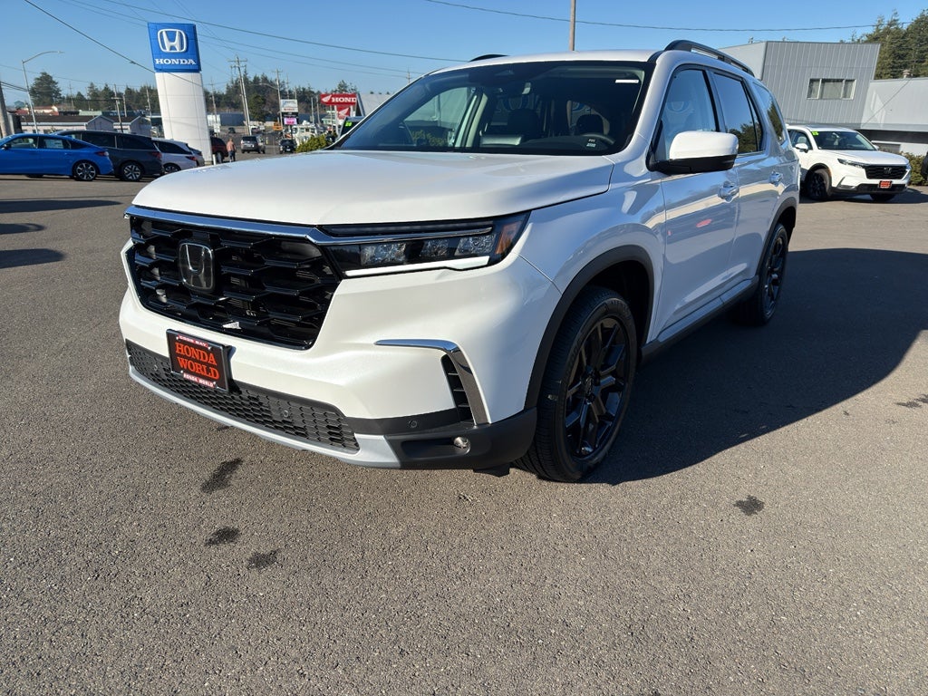 2025 Honda Pilot Touring