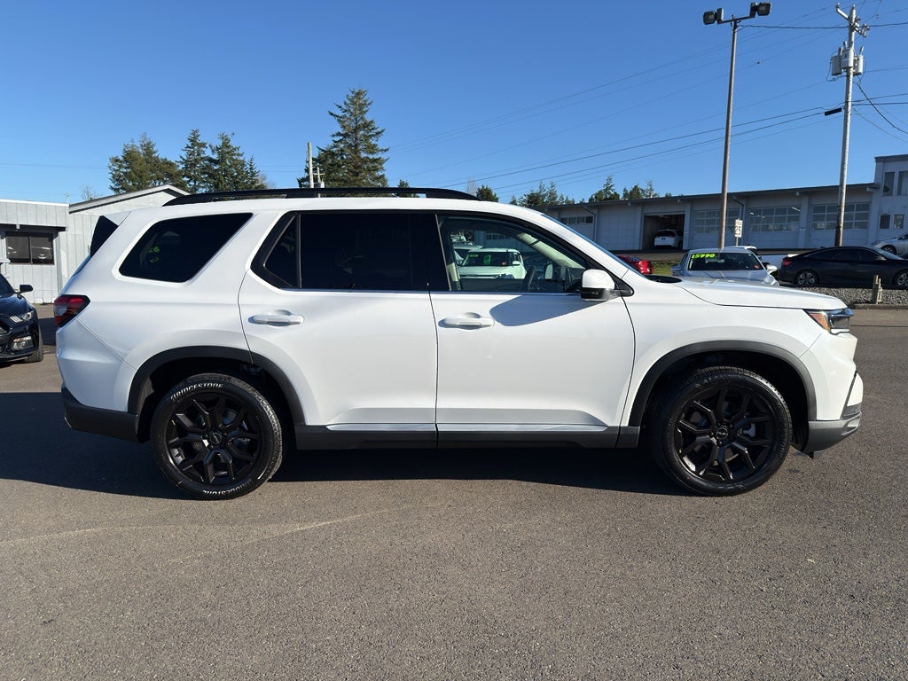 2025 Honda Pilot Touring