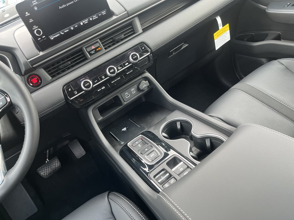 2025 Honda Pilot Touring