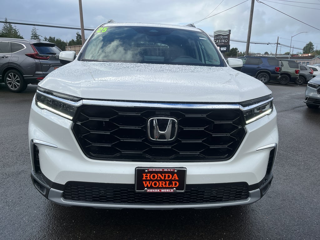 2025 Honda Pilot Touring