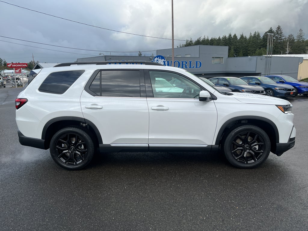 2025 Honda Pilot Touring