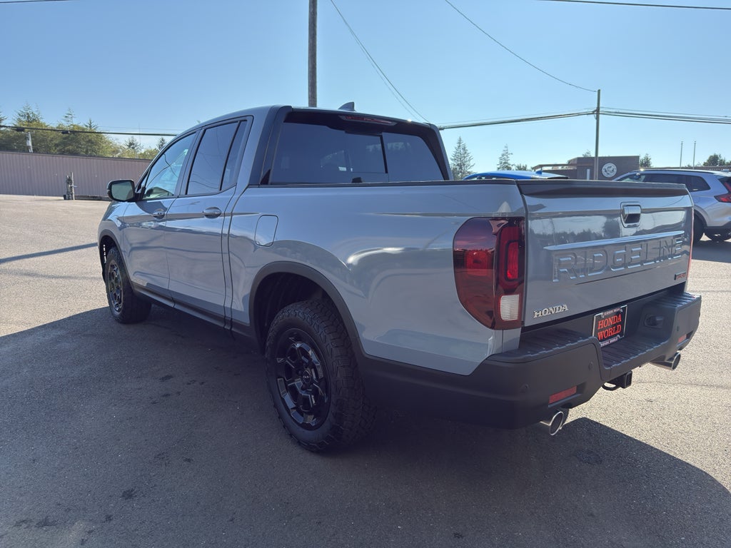 2025 Honda Ridgeline TrailSport+