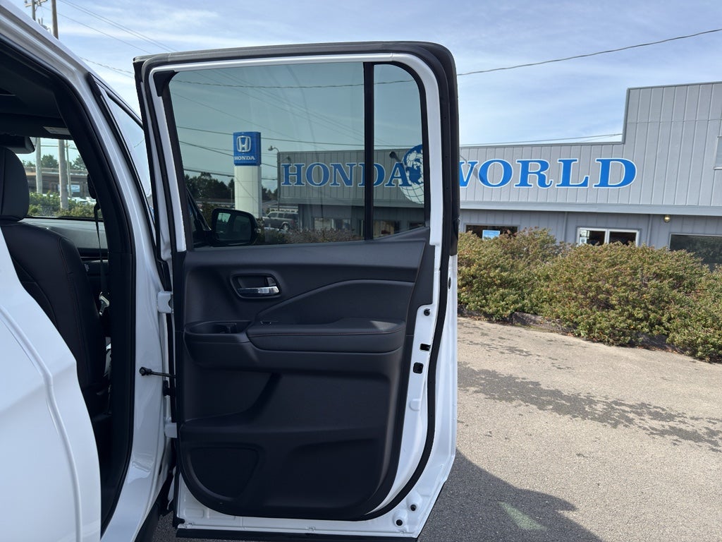 2026 Honda Ridgeline Black Edition