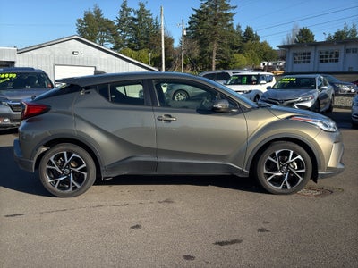 2021 Toyota C-HR XLE
