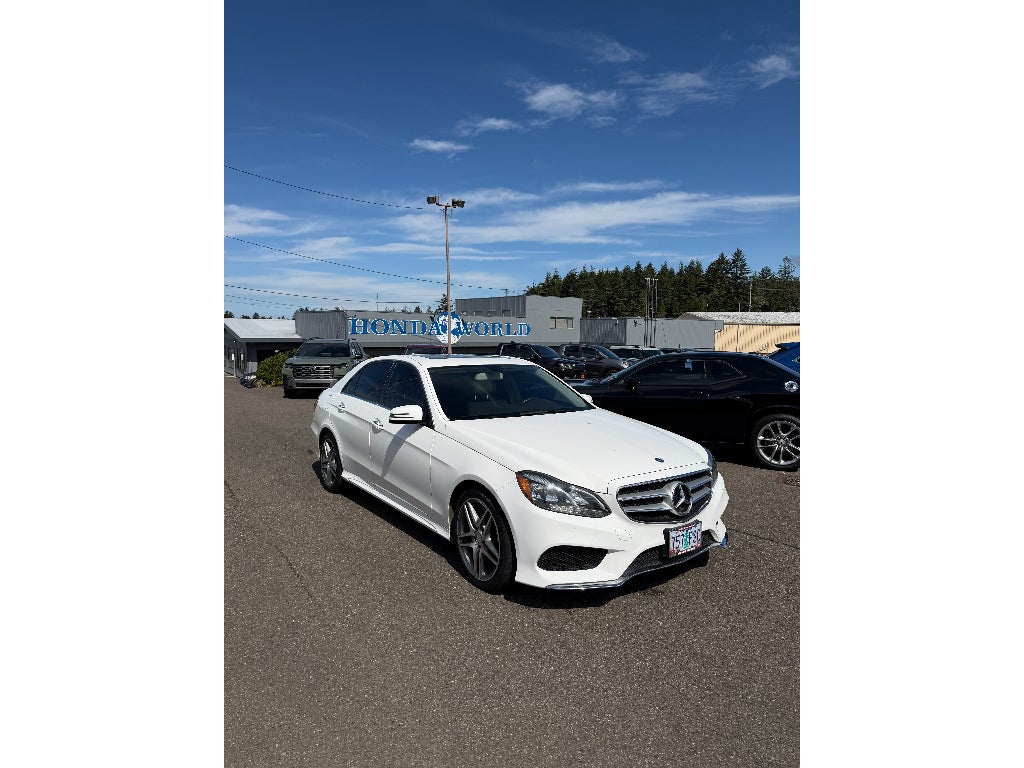 2016 Mercedes-Benz E-Class Sport